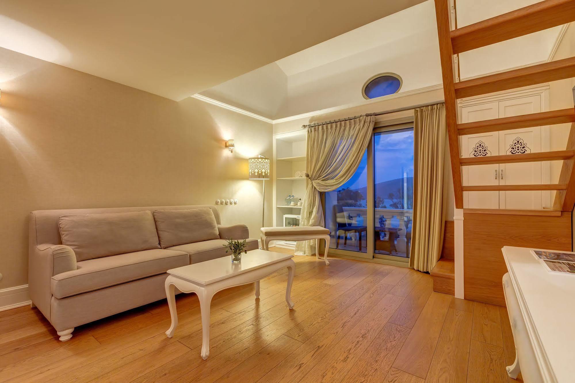 Antmare Hotel Alaçatı Exterior photo